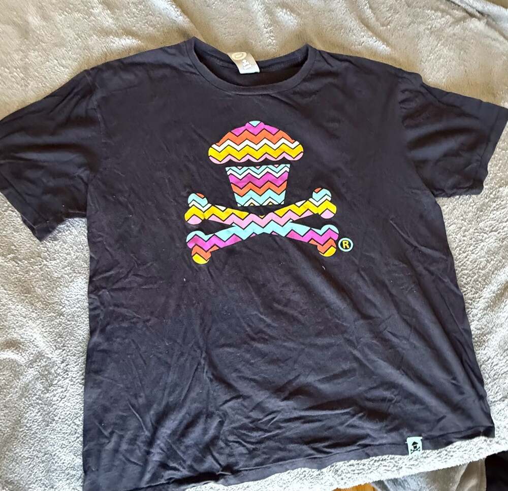 Johnny Cupcakes Black Zig Zag Chevron